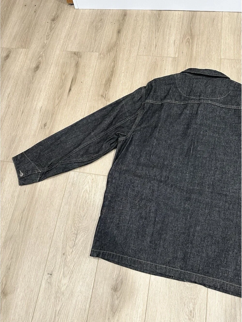 Vintage Guess Jeans Mens Sz L Denim Chore Barn Coat Jacket Workwear USA